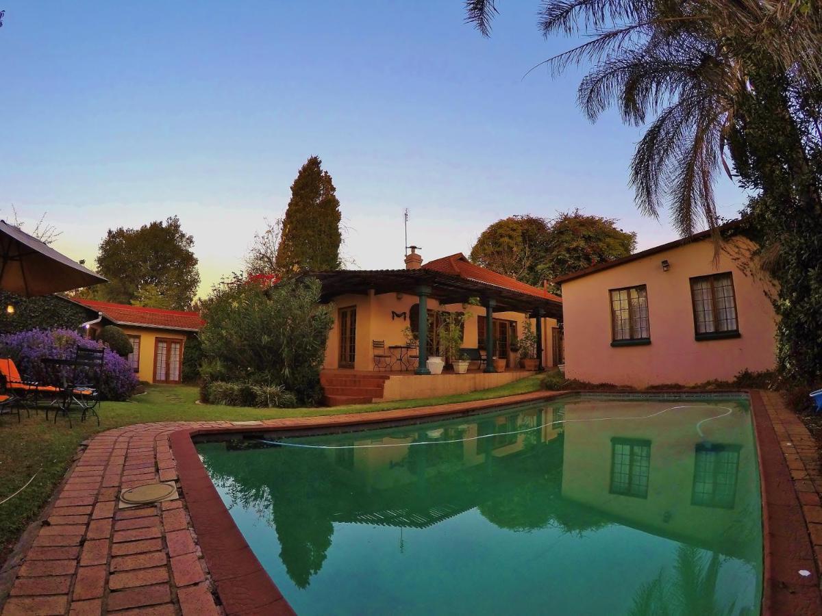 Thulani Lodge Johannesburg Bagian luar foto