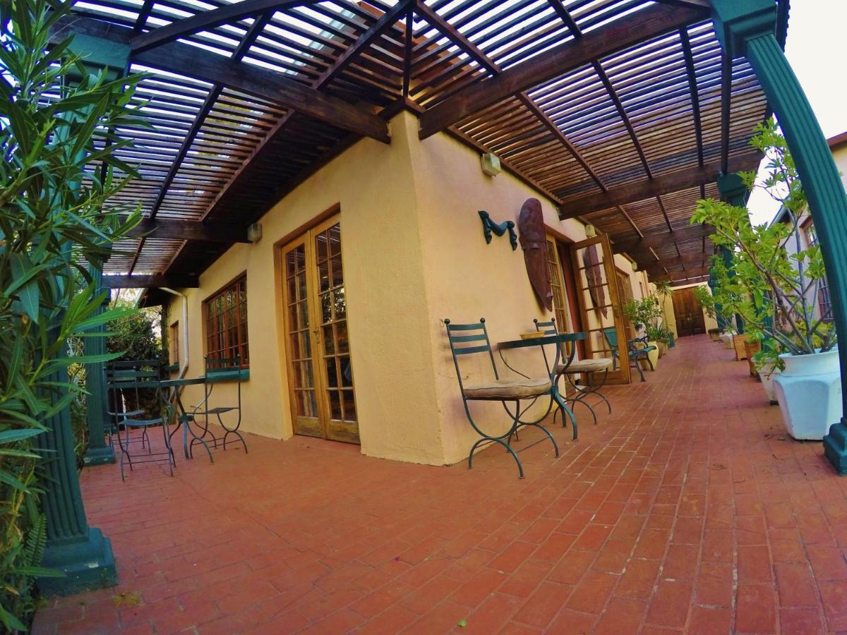 Thulani Lodge Johannesburg Bagian luar foto